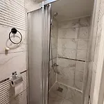 Taksim Pandora *